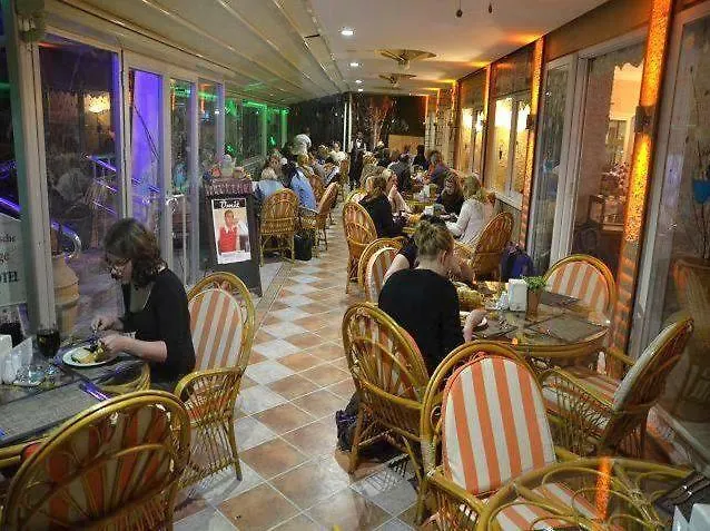 Anik Πανσιόν 3*