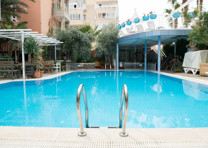 Πανσιόν Anik Αλάνια